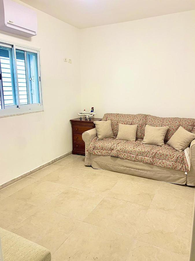 Beach Place Apartments Хайфа Екстериор снимка